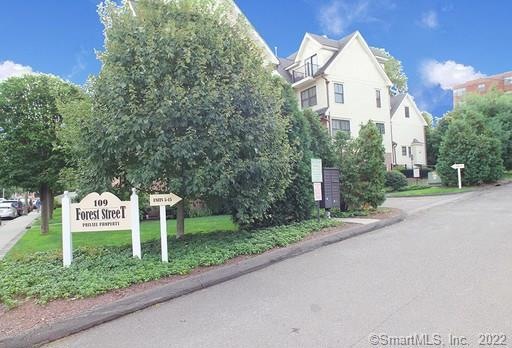 109 Forest St unit 7, Stamford, CT 06901 - photo 1