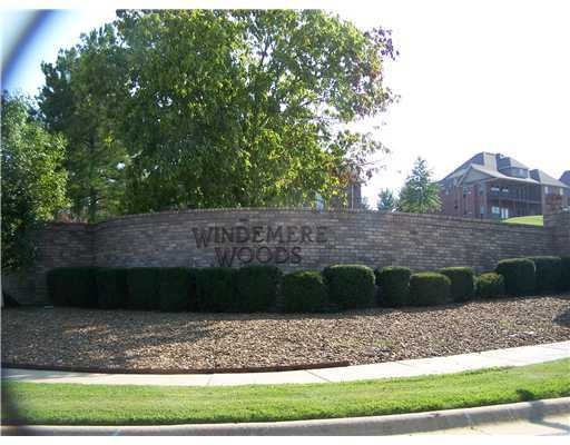 -- Autumn Ave, Bentonville, AR 72712 - photo 1