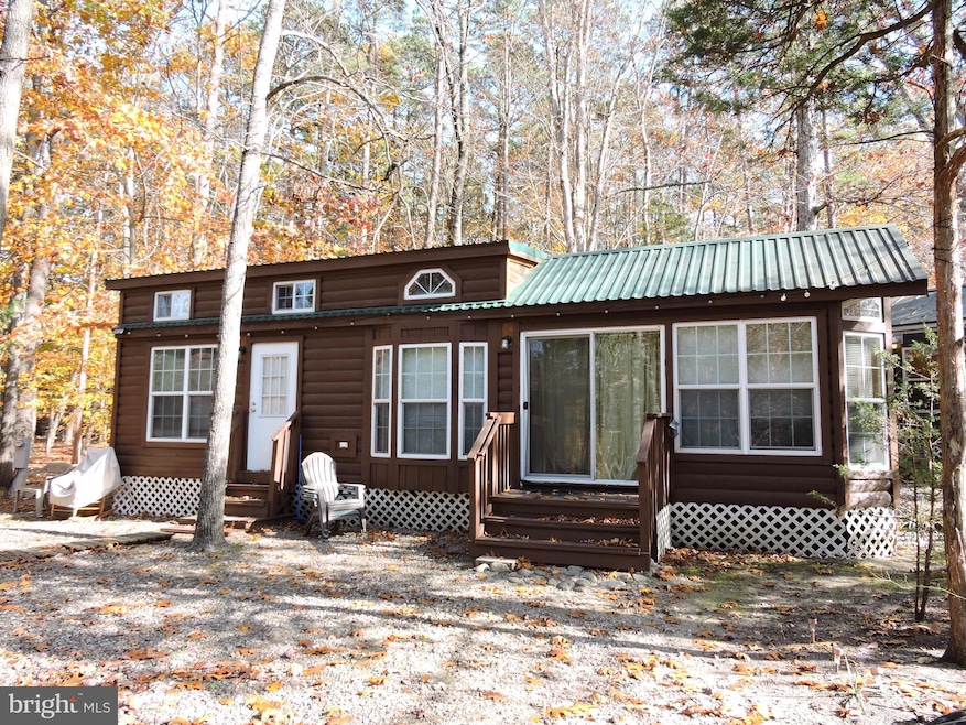 724 Monmouth Rd unit 8, Cream Ridge, NJ 08514 - photo 1