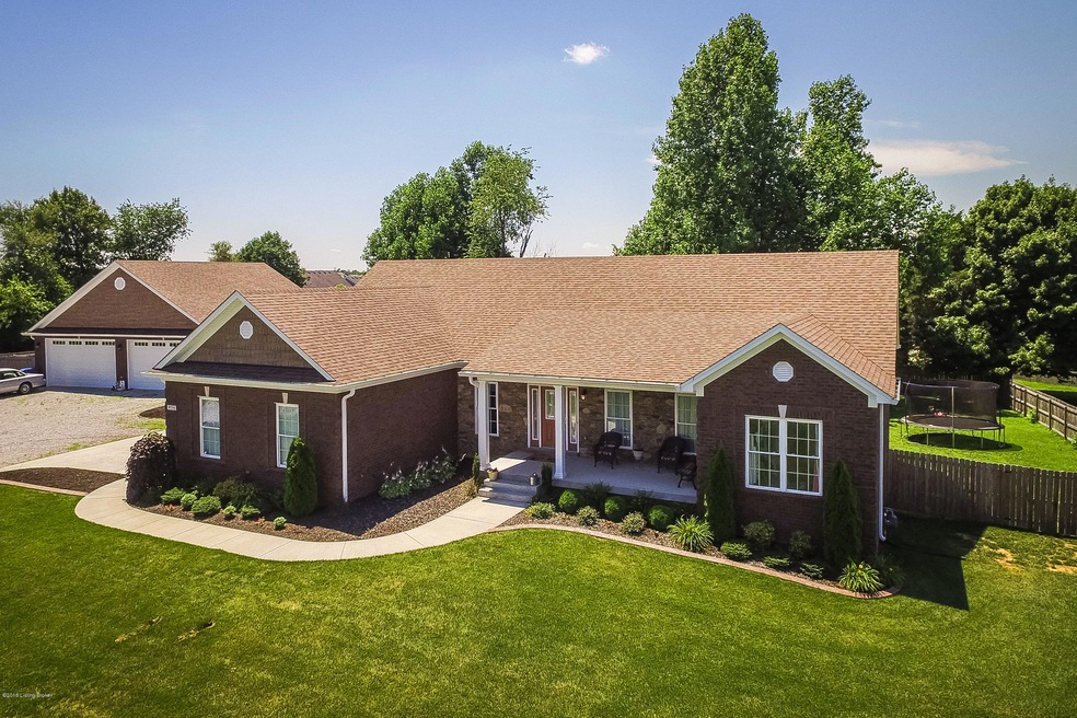 9516 Cedar Creek Rd, Louisville, KY 40228 - photo 1