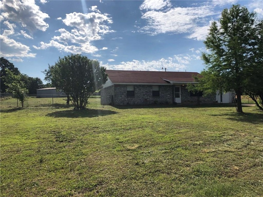 32405 Hardesty Rd. - View pulling up the drive.