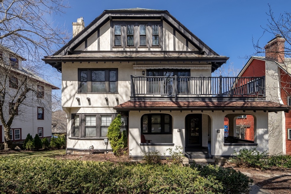 51 Winthrop Rd unit 51, Brookline, MA 02445 - photo 1