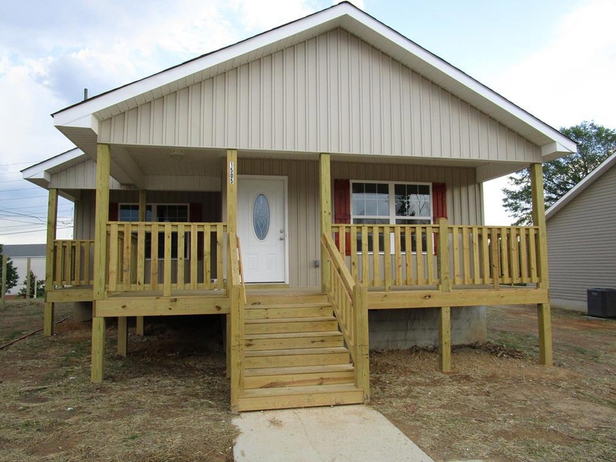 1505 Hale Bowen Dr, Dalton, GA 30721 - photo 1