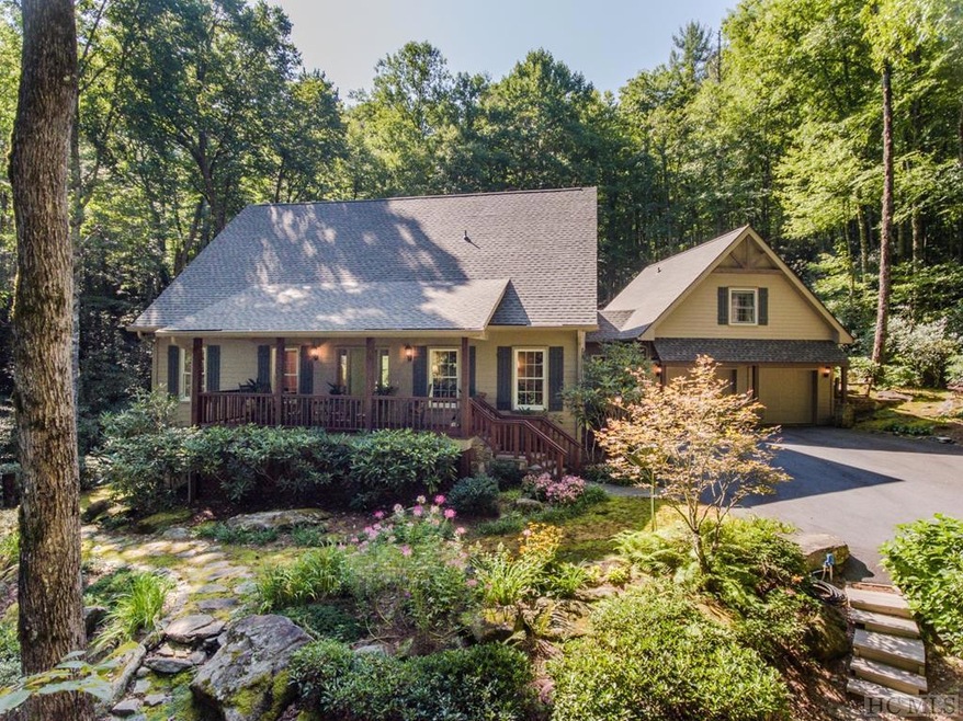 899 E Rochester Dr, Cashiers, NC 28717 - photo 1