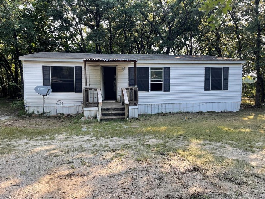 165 Alice Springs Ln, Weatherford, TX 76085 - photo 1