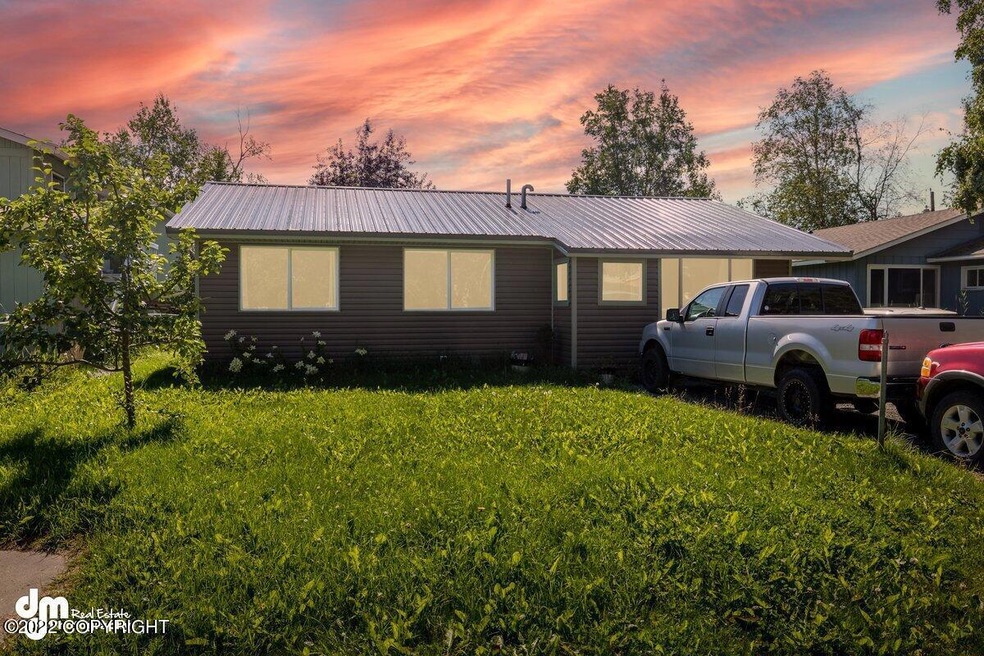Exterior_DMD_5263-Edit (1)