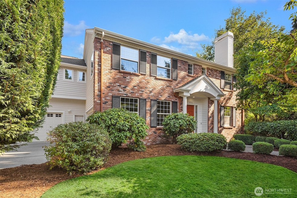 For Sale $2,185,000 • Co-Listing Agent