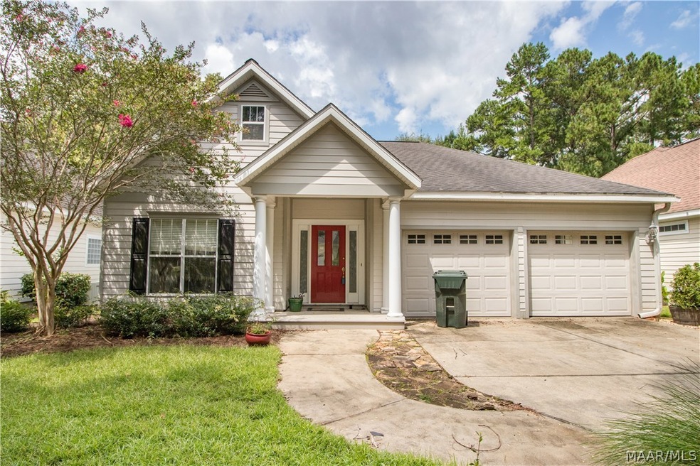 424 Orchard Cir, Dothan, AL 36305 - photo 1