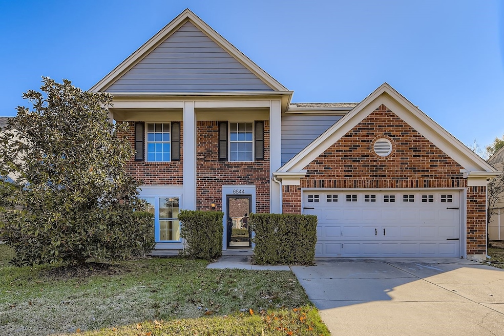 6844 Quail Meadow Dr, Watauga, TX 76148 - photo 1