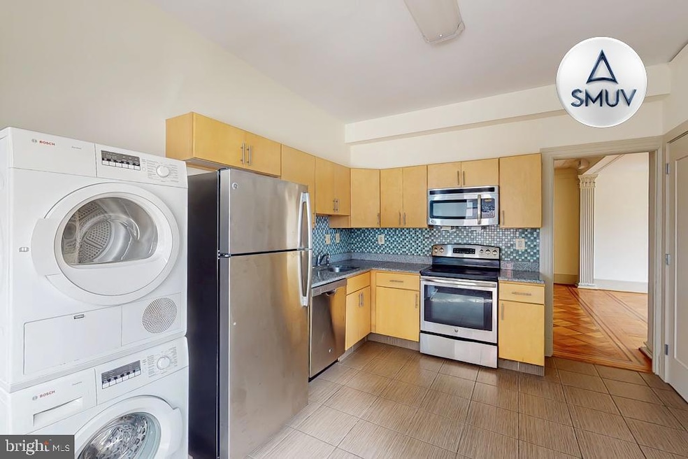 For Rent $1,900/month