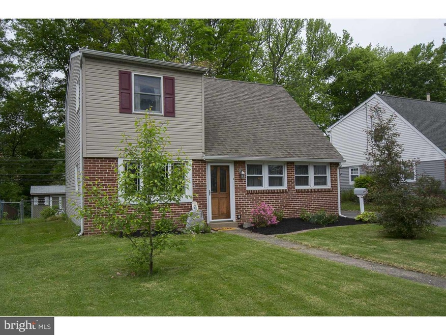 839 Quince Ln, Secane, PA 19018 - photo 1