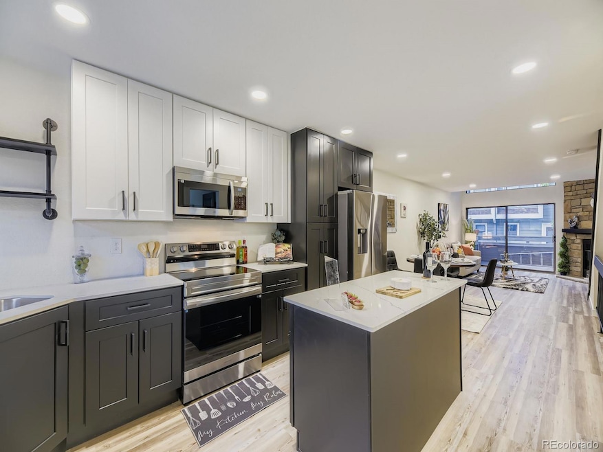 Under Contract $419,000 • Co-Listing Agent