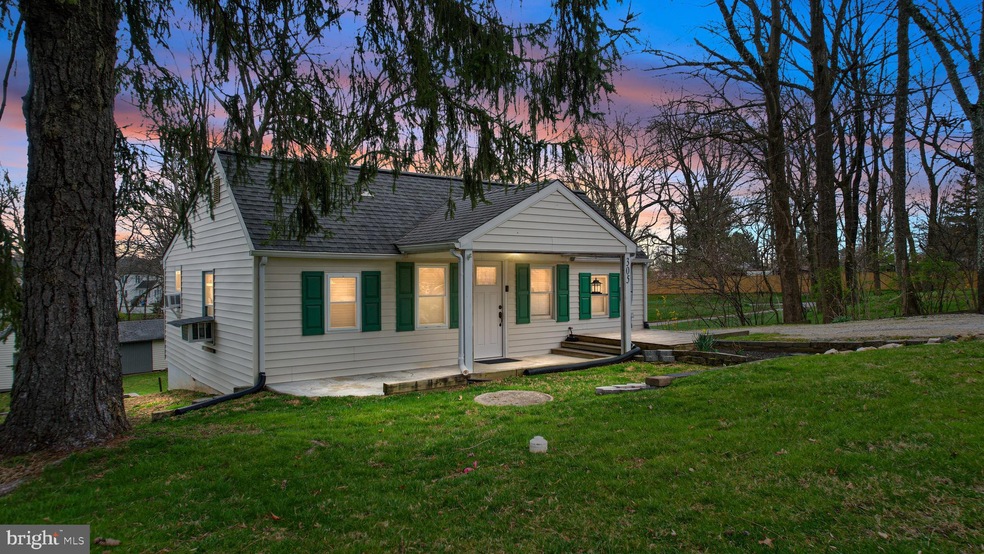 305 Kendigs Mill Rd, Owings Mills, MD 21117 - photo 1