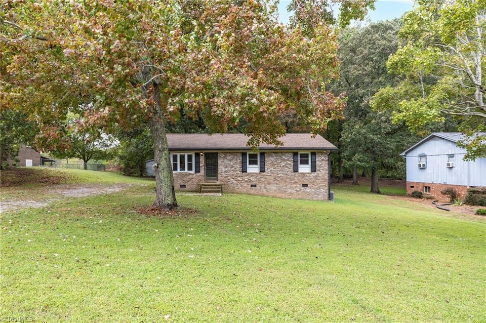 Sold $230,000 • Co-Listing Agent