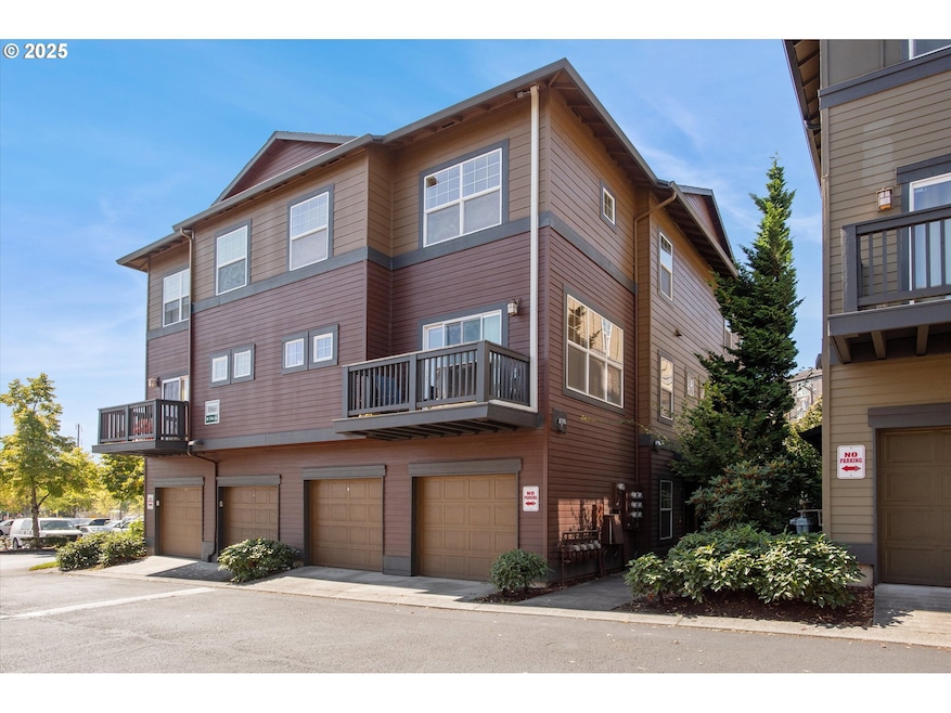 1000 SW 170th Ave unit 201, Beaverton, OR 97003 - photo 1