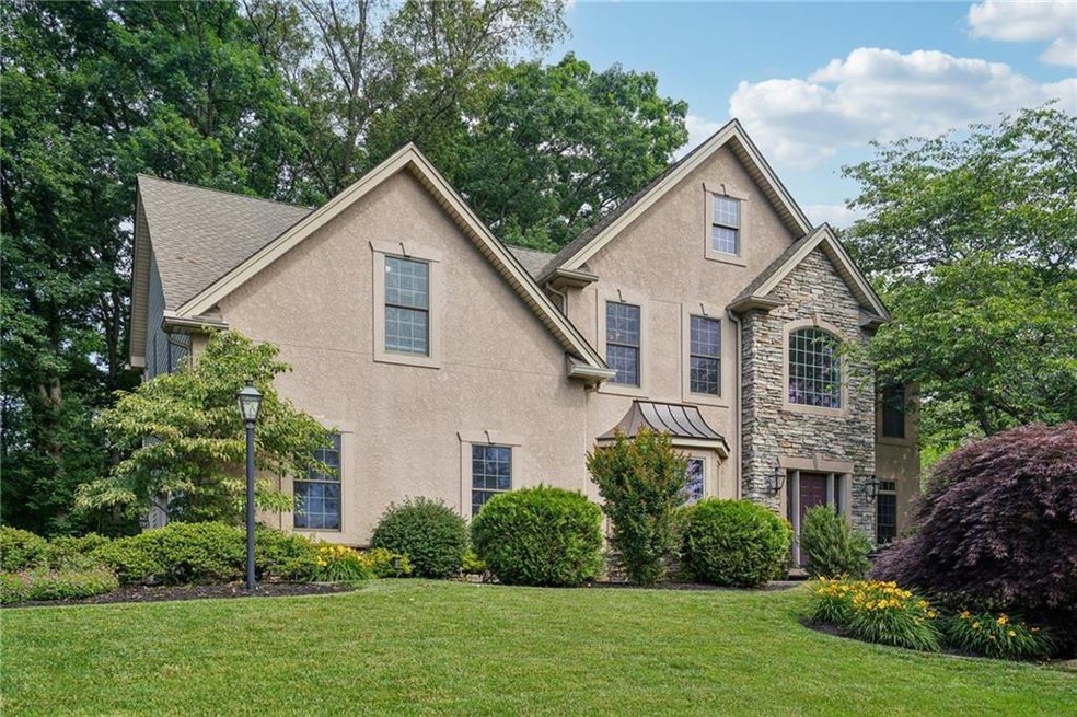 6127 Palomino Dr, Allentown, PA 18106 - photo 1