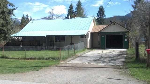 210 W 3rd Ave, Clark Fork, ID 83811 - photo 1
