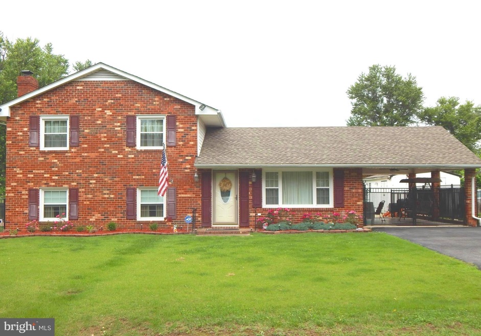 12520 Greengate Rd, Fredericksburg, VA 22407 - photo 1