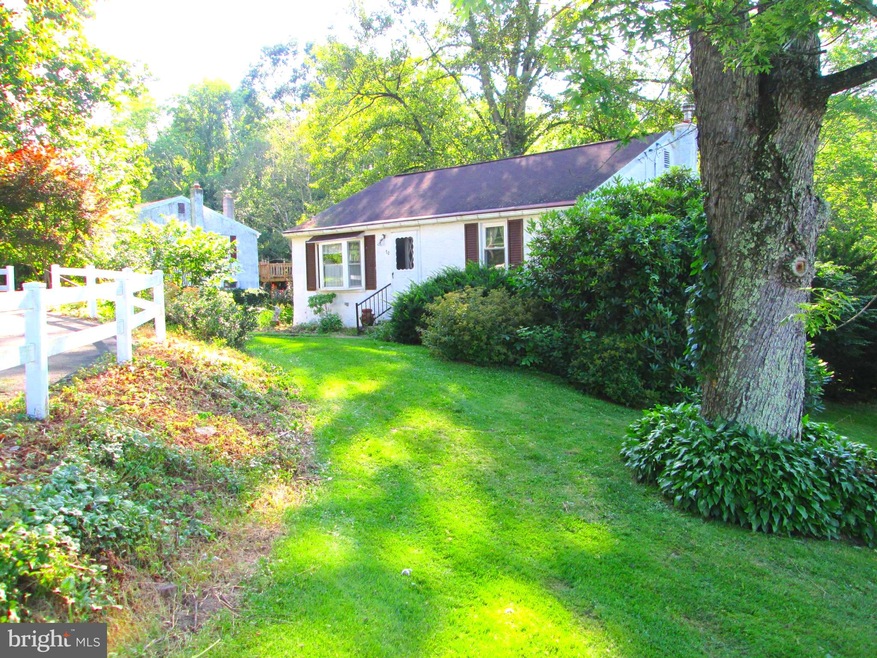 72 Sunset Hill Rd, Boyertown, PA 19512 - photo 1