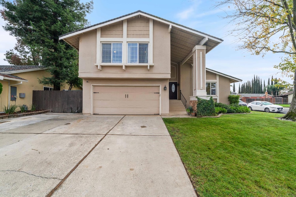 For Sale $450,000 • Co-Listing Agent