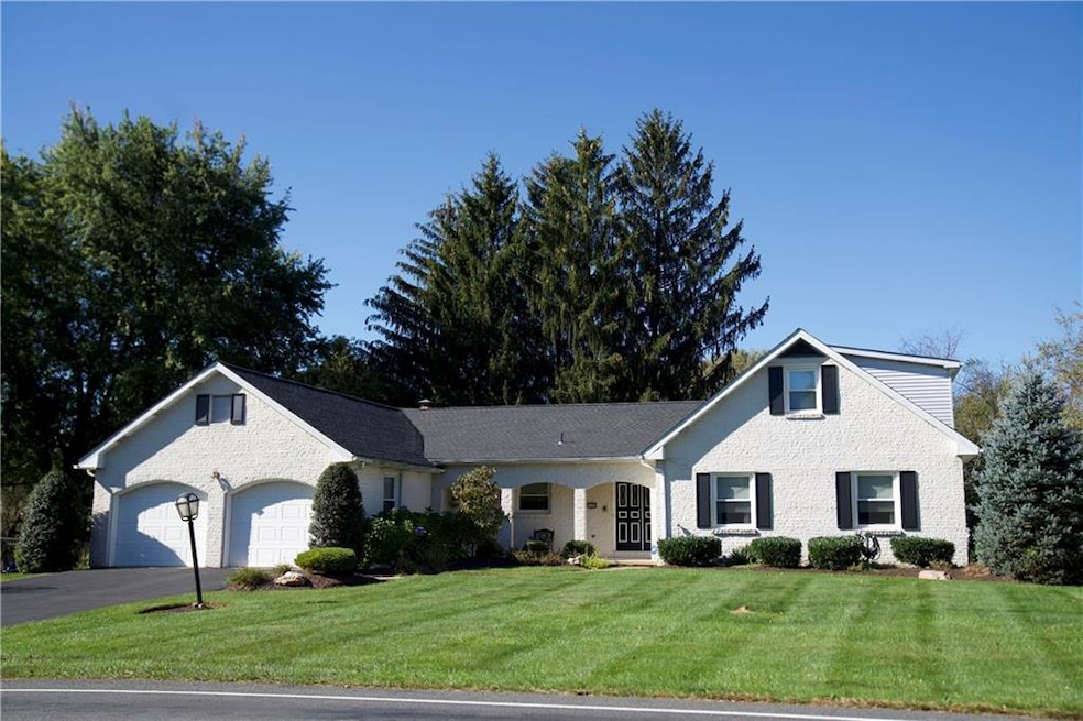 1324 S Krocks Rd, Allentown, PA 18106 - photo 1