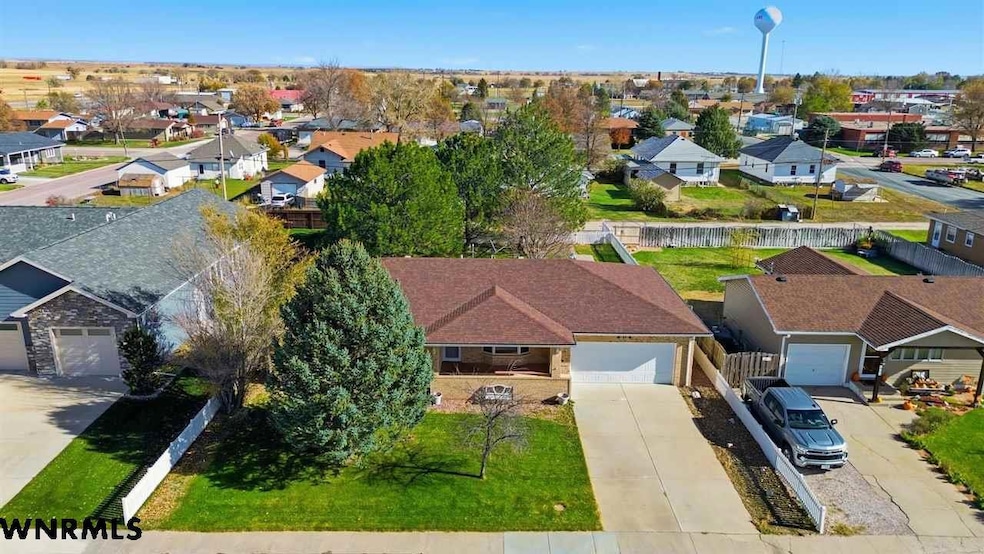 806 Avenue C, Minatare, NE 69356 - photo 1