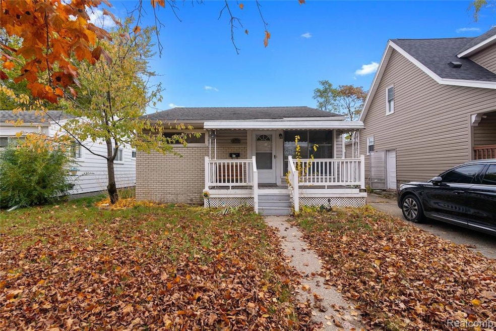 Under Contract $75,000 • Co-Listing Agent