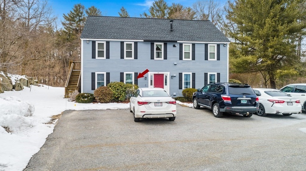 57 Lantern Ln unit 1, Dracut, MA 01826 - photo 1