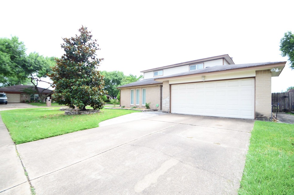 7503 Muirwood Ln, Houston, TX 77041 - photo 1