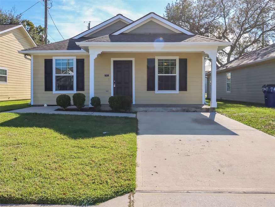 7413 Blue Jay, Texas City, TX 77591 - photo 1