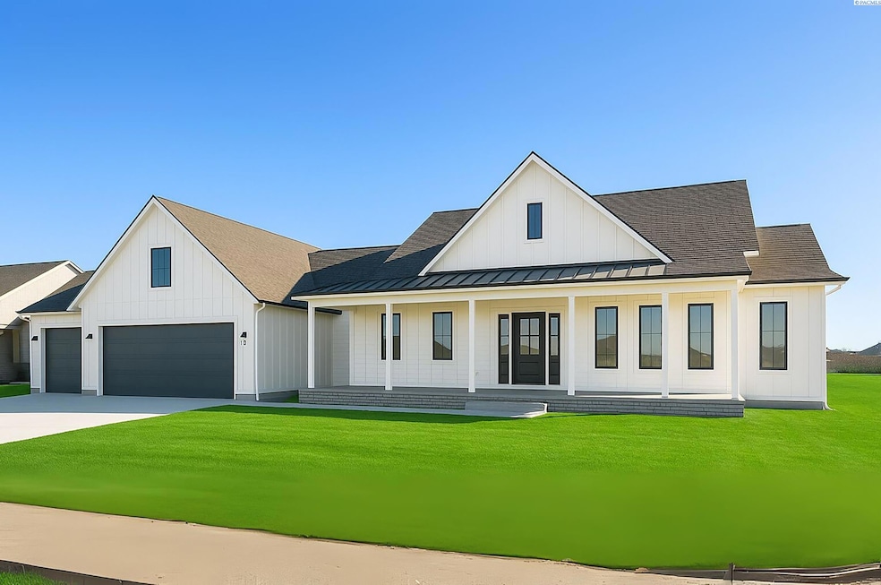 7419 Haystack St, Kennewick, WA 99338 - photo 1