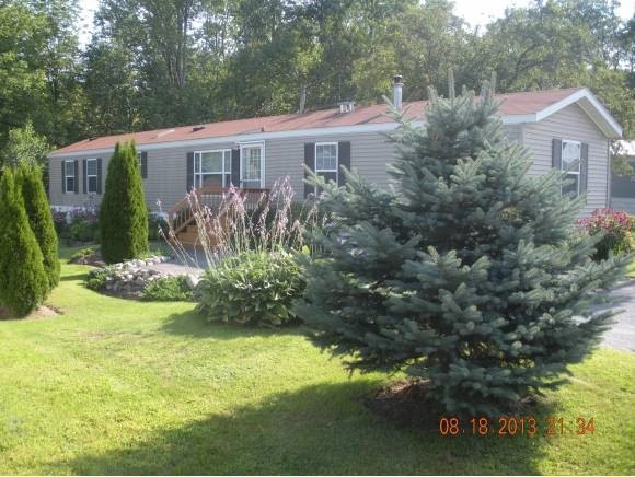 3 Hilltop Manor St, Whitefield, NH 03598 - photo 1