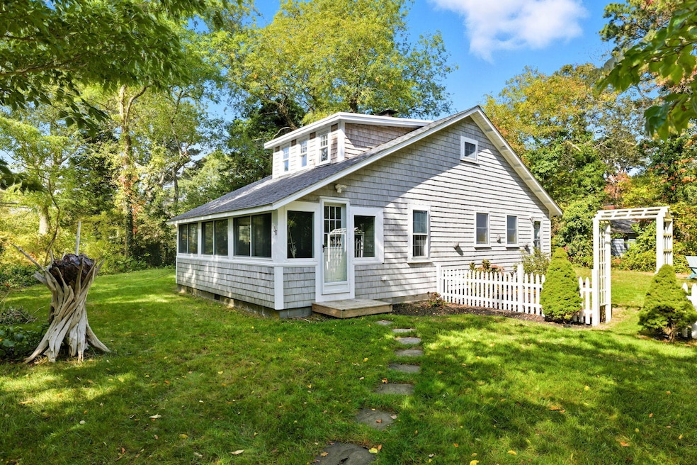 38 N Dennis Rd, South Yarmouth, MA 02664 - photo 1