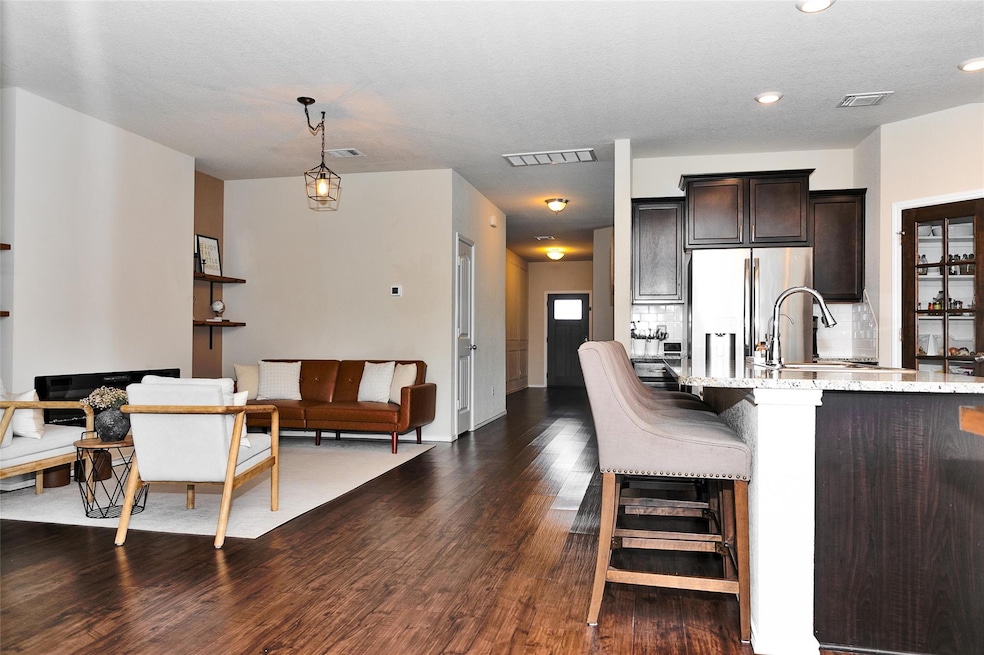 1145 Ibis Falls Loop, Jarrell, TX 76537 - photo 1