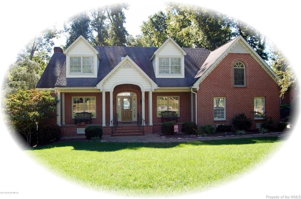 Exterior Front - oval