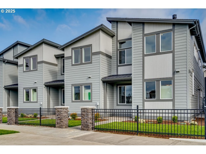 4224 SE Century Blvd, Hillsboro, OR 97123 - photo 1