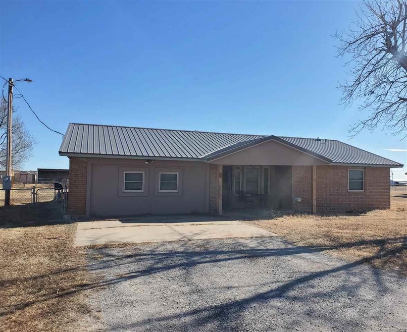 12789 Tony Creek Rd, Elgin, OK 73538 - photo 1
