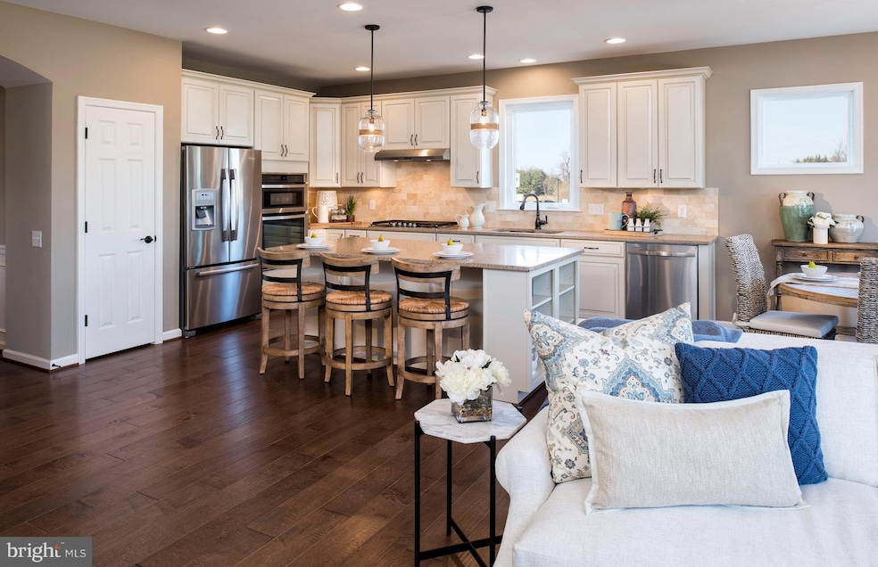 11623 Mountain Mist Dr, Germantown, MD 20876 - photo 1