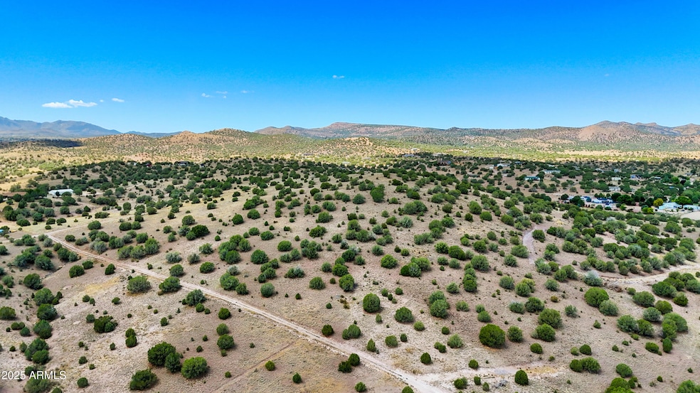 00 N Hilltop Trail - Lot D3 -- unit D2, Chino Valley, AZ 86323 - photo 1