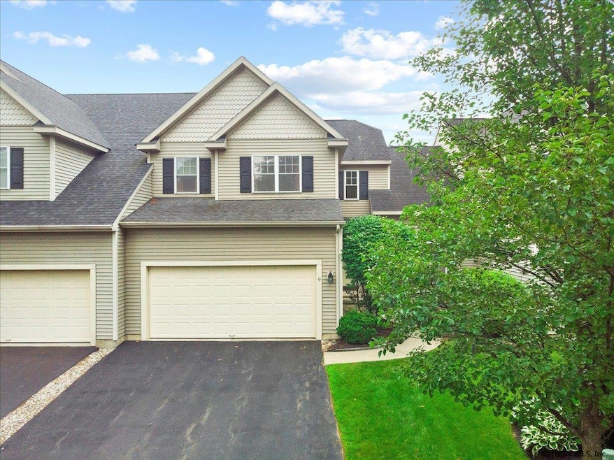 9 Donegal Way, Saratoga Springs, NY 12866 - photo 1