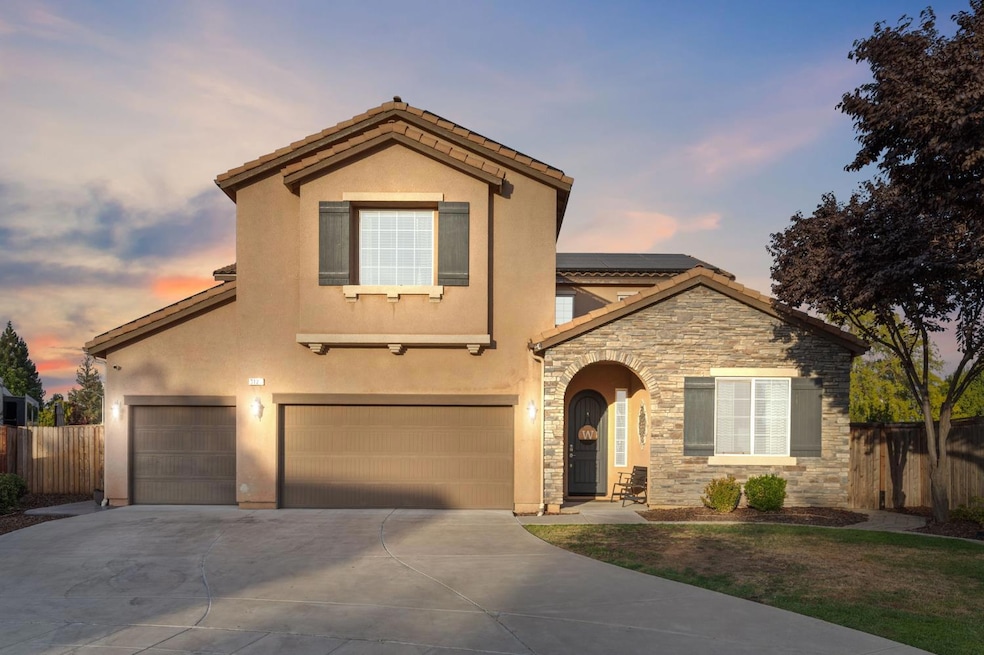 3127 Joshua Ave, Clovis, CA 93611 - photo 1