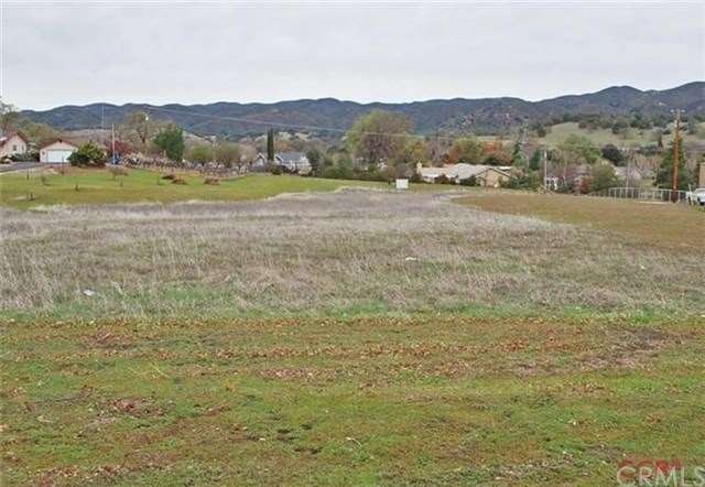 2.3 Acre parcel with well!