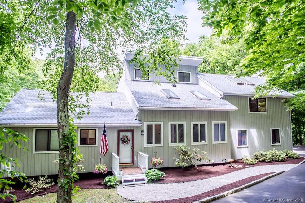 16 Aunt Pattys Ln W, Bethel, CT 06801 - photo 1
