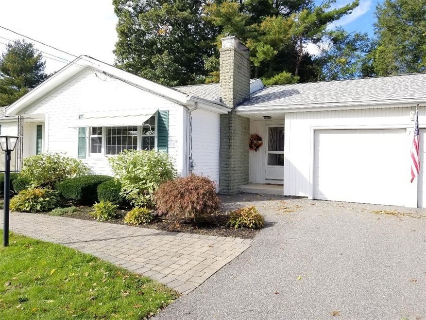 16 Candlewood Dr, Greenville, RI 02828 - photo 1