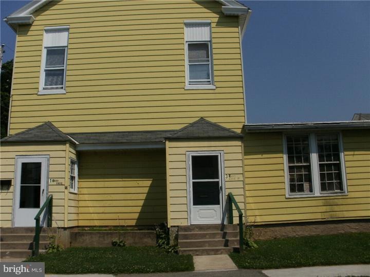 3 E Race St, Pottstown, PA 19464 - photo 1