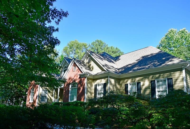 Move in Ready! Full in-law Suite - Terrace Level