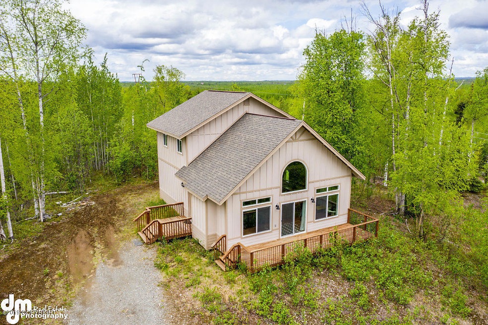 11918 Wasey Cir, Wasilla, AK 99629 - photo 1