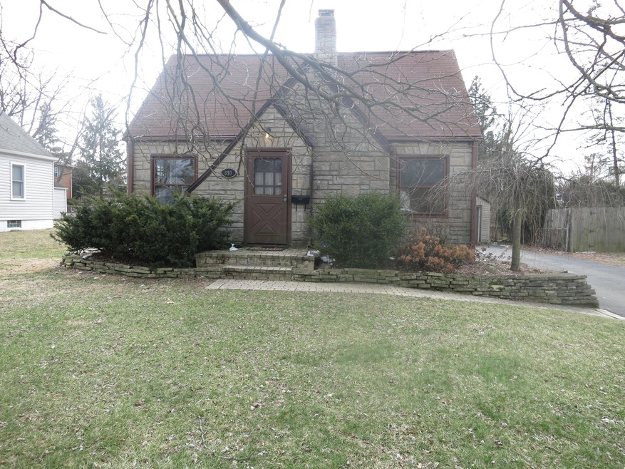 693 Garden Rd, Columbus, OH 43214 - photo 1