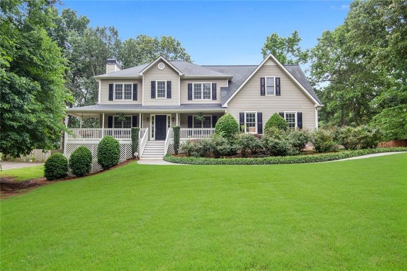 Welcome to this Beautiful Home on Lake Swan