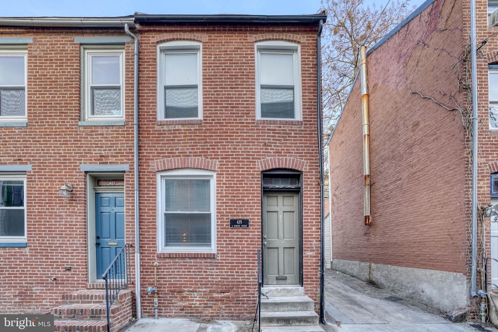 419 S Duncan St, Baltimore, MD 21231 - photo 1